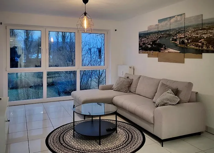 Schoene Und Ruhige Wohnung Direkt An Der Mosel