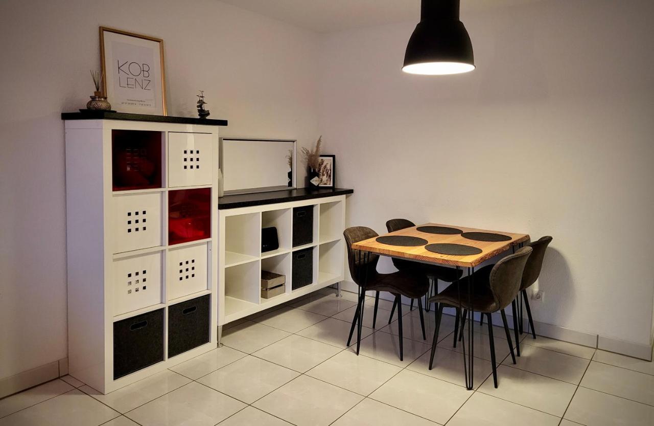 Apartment Schoene Und Ruhige Direkt An Der Mosel Koblenz (Rhineland-Palatinate)
